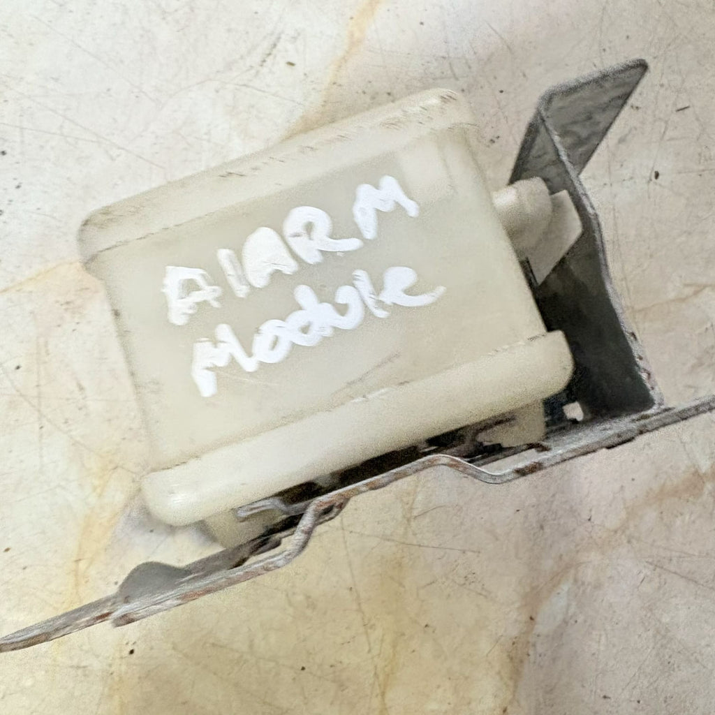 1990 MERCEDES CLK 320 ALARM CONTROL MODULE UNIT ECU 2028204726