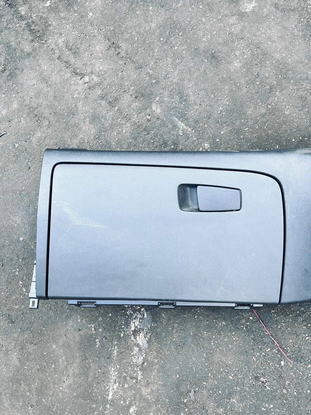 HYUNDAI TUCSON GLOVE COMPARTMENT BOX MK4 NX4 2021 - 2023 84760N7800
