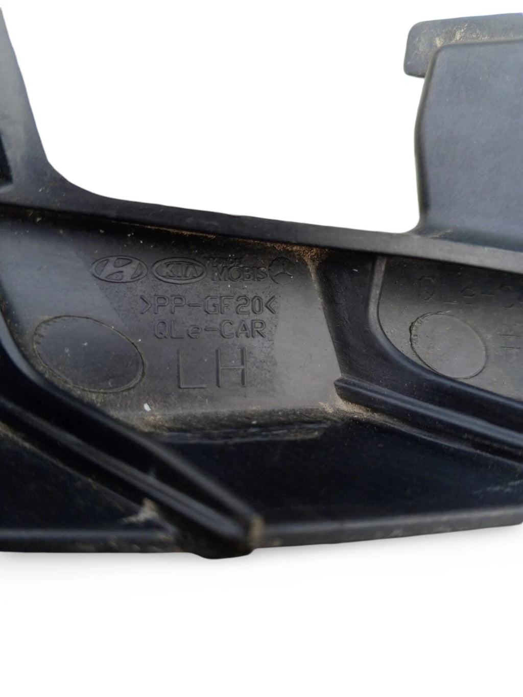 KIA SPORTAGE MK4 2016 FRONT LEFT BUMPER BRACKET MOUNT SUPPORT 86551-F1000