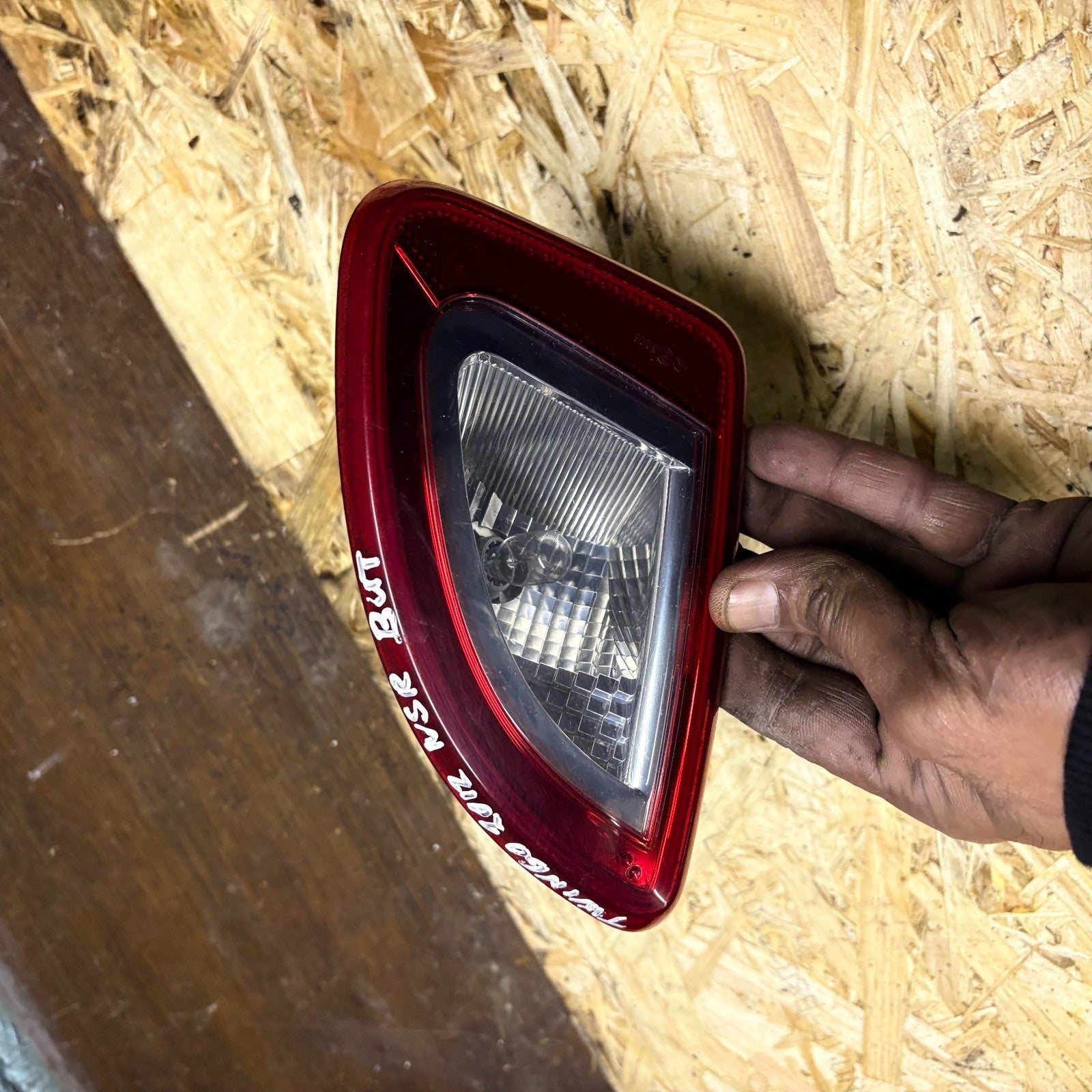 Renault Twingo MK2 CN0 2007-2014 Left Rear Reverse/Bumper Light 265552730R