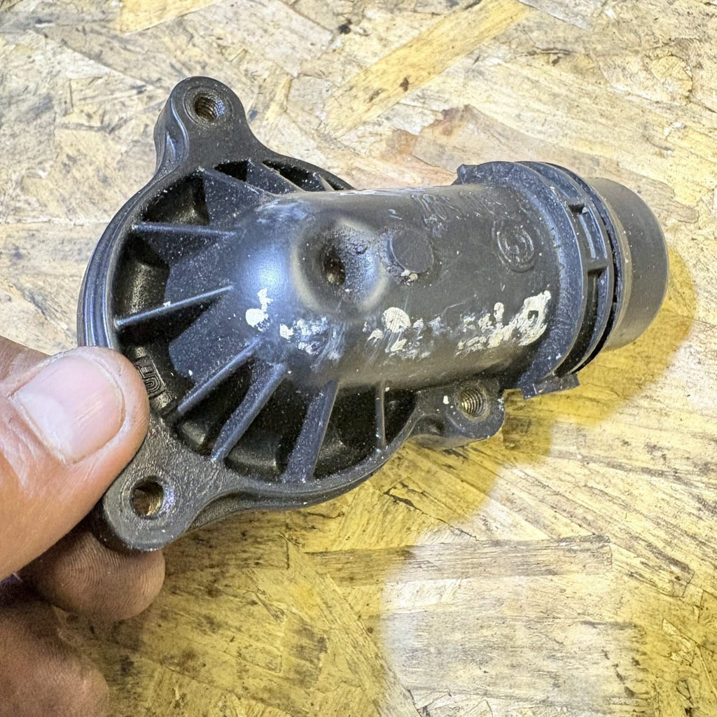 BMW E46 E81 E87 LCI E90 LCI N46 Thermostat And Housing 7500597 E001952