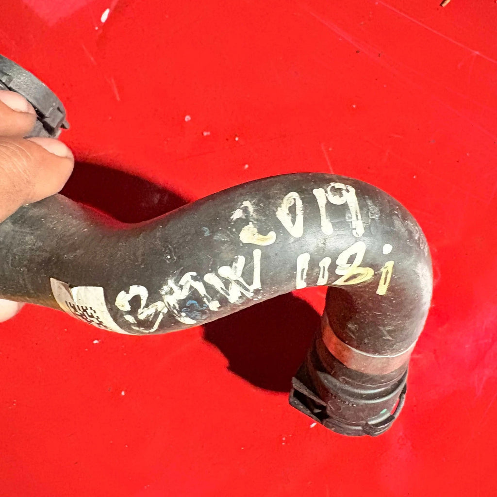 2019 BMW 118i Engine Coolant Supply Pipe Hose