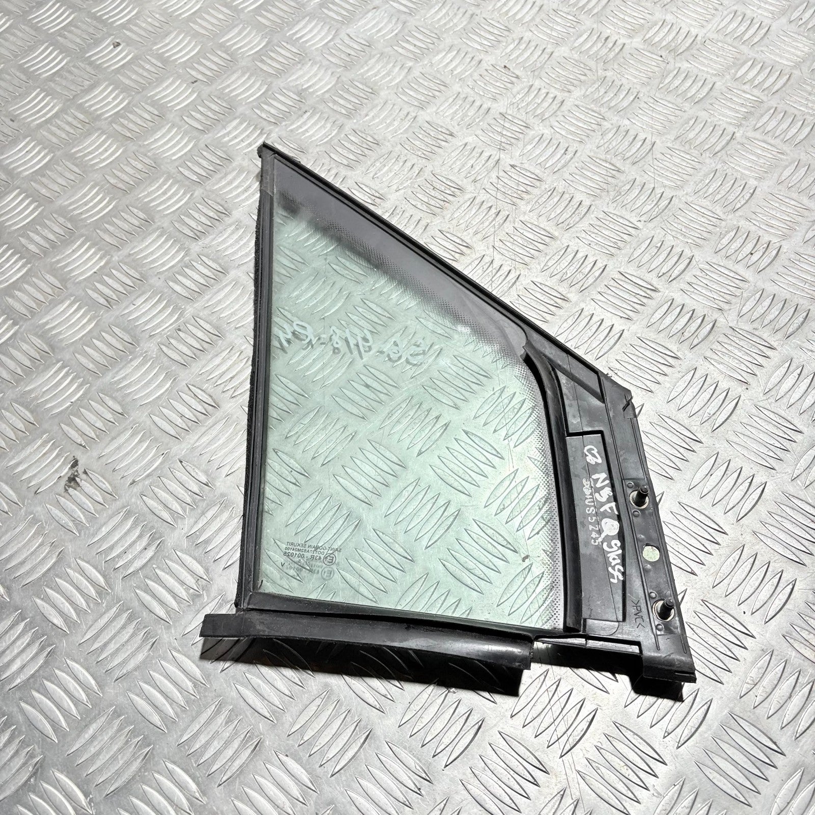 Citroen C3 Mk2 09-16 Front Left Passenger Side Door Window Glass 5DR