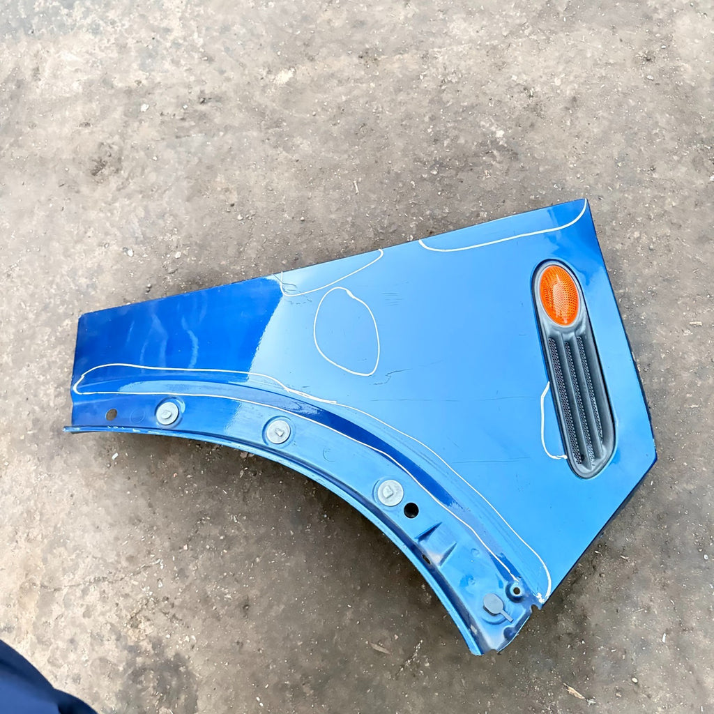 MINI Cooper One R50/R53 2002-2006 Front Right Wing Fender Side Repeater O/S Blue