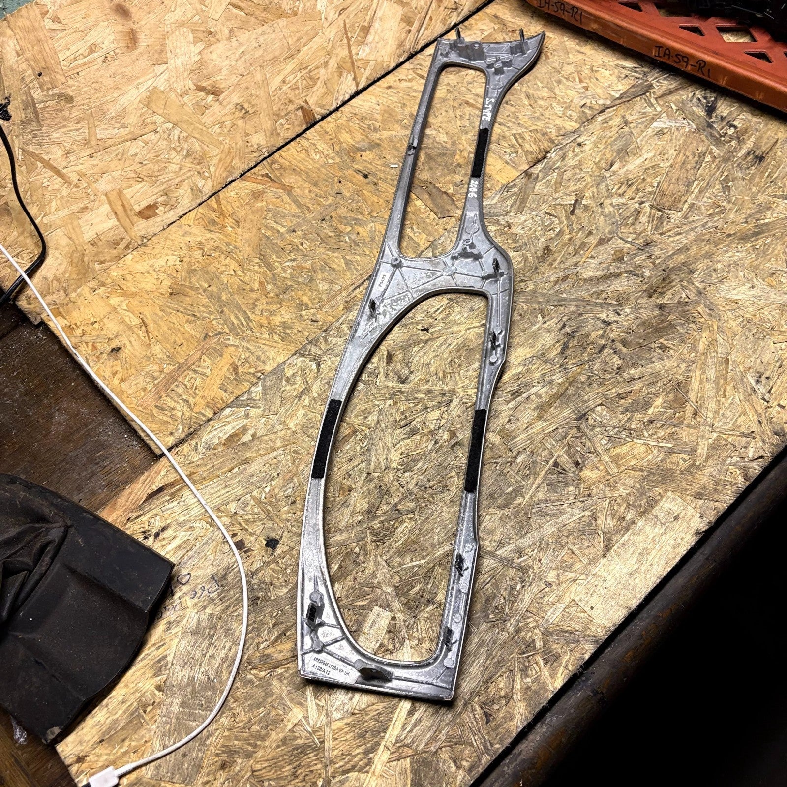 Jaguar S-Type Facelift X204 2004-2008 Dash Trim Front Left 4R83-F046A72-BA