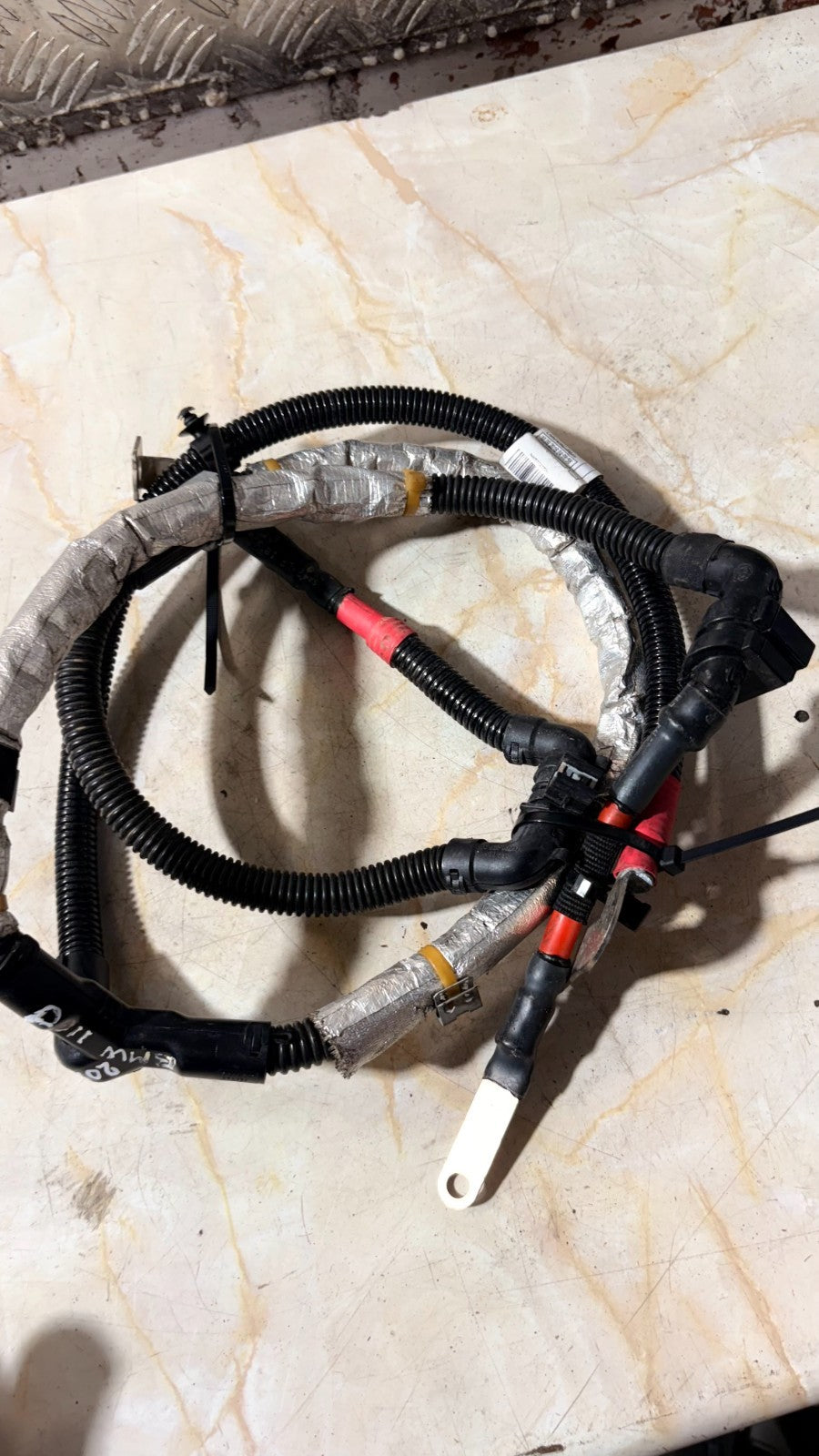 BMW 116.D 2018 Positive And Negative Battery Cables 8575745
