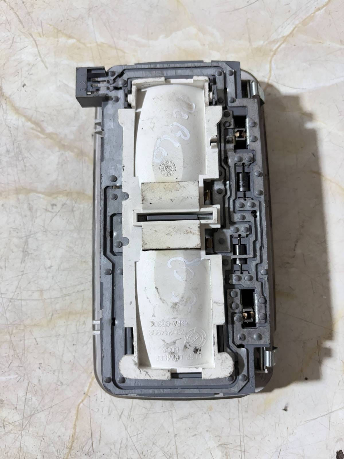 Fiat Doblo Cargo Van 2003-2009 Roof Reading Courtesy Light 735244963 0884900