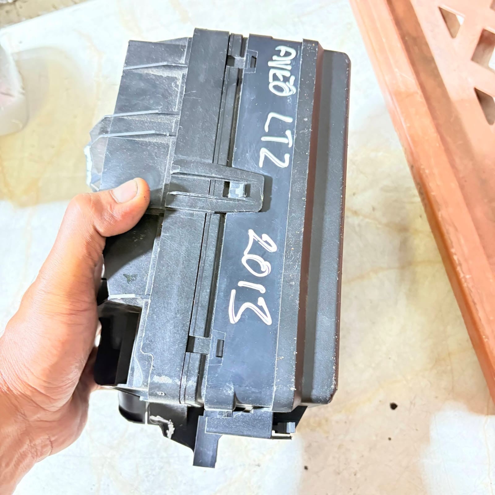 Chevrolet Aveo Mk2 T300 2011-2015 Under Bonnet Fuse Box 95462806