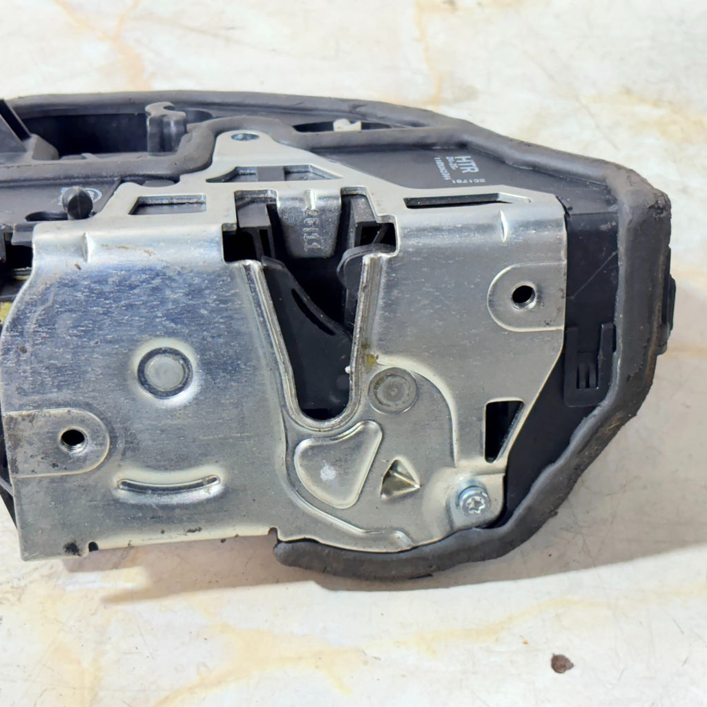 BMW 3 SERIES 320D 2005 REAR RIGHT DRIVER SIDE DOOR LOCK 7060296