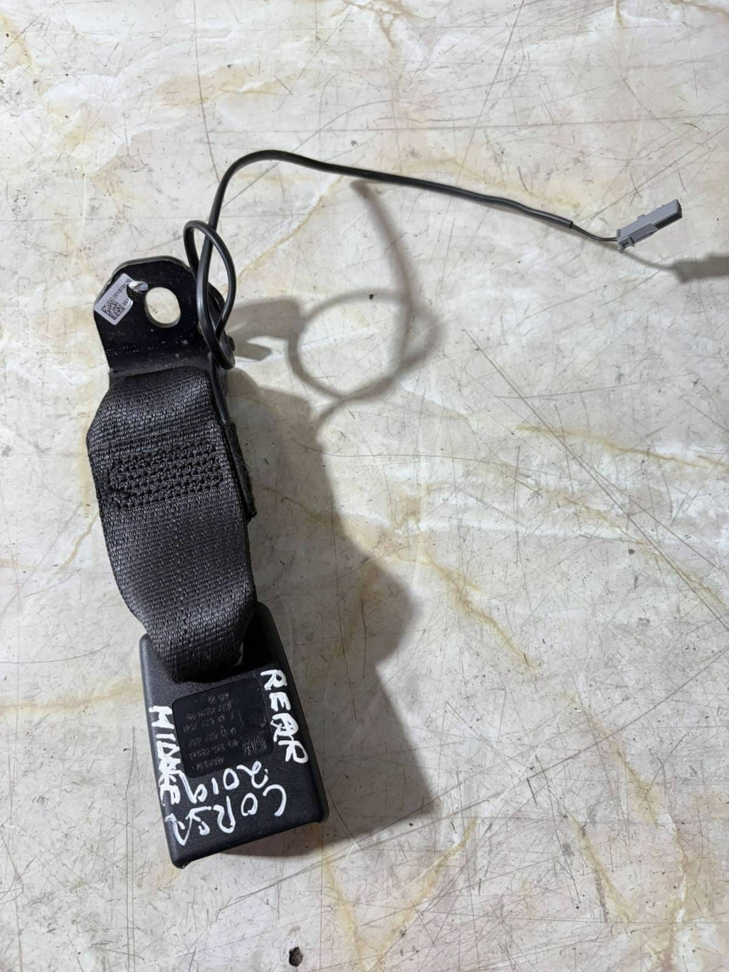 VAUXHALL CORSA E 2014-2019 REAR CENTRE MIDDLE SEAT BELT BUCKLE CLIP