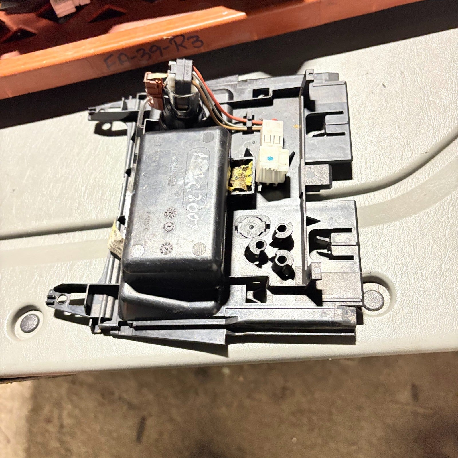 Mercedes C-Class W204 Centre Console Ashtray 12V Socket A2046801350 2007-2014
