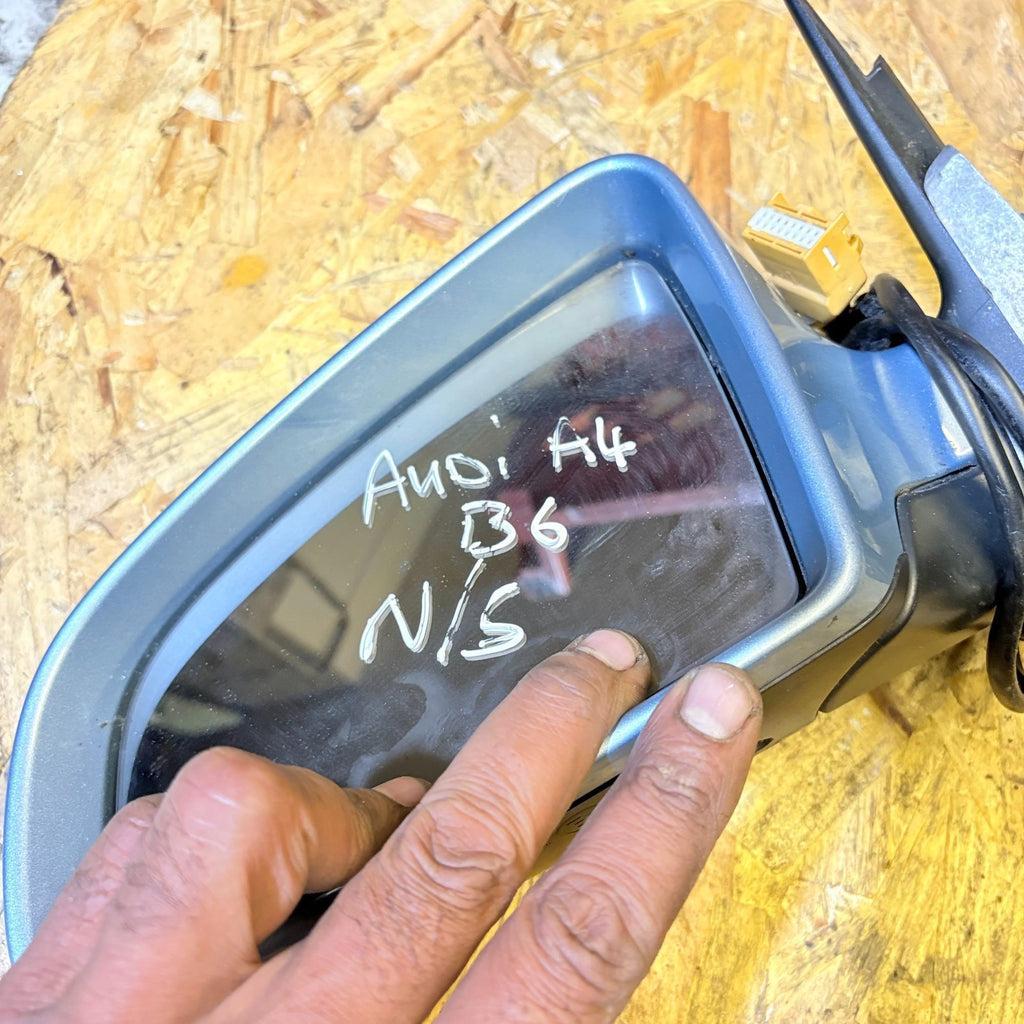 AUDI A4 B6 2001-2005 LEFT PASSENGER NSF ELECTRIC WING MIRROR BLUE SALOON AVANT