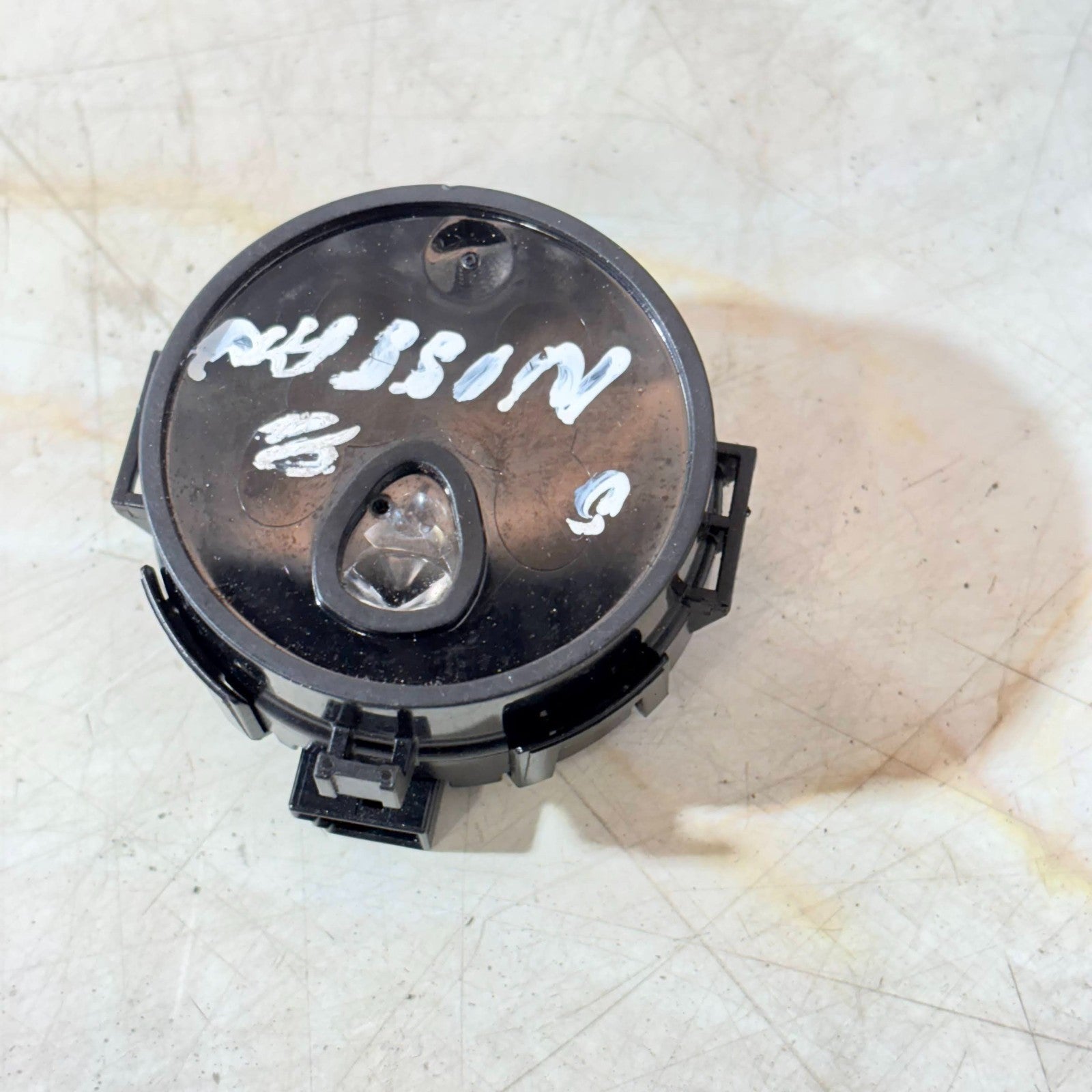 Nissan Note 2006-2013 Qashqai 2007-2013 Navara 2005-2015 Rain Sensor 28536EB30C