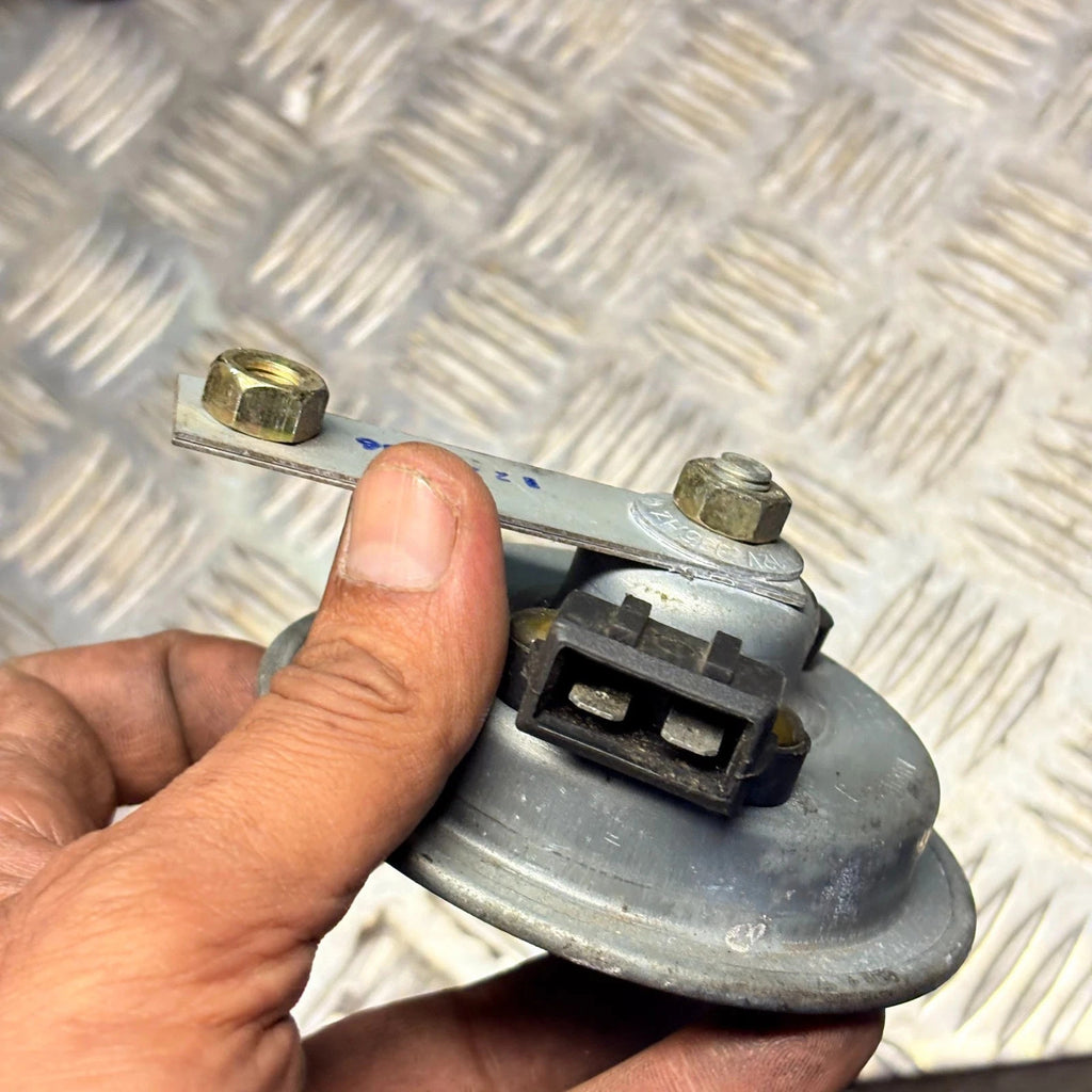 VW Sharan 7M 1996-2008 Horn 12V (3B0951221/3B0951223)