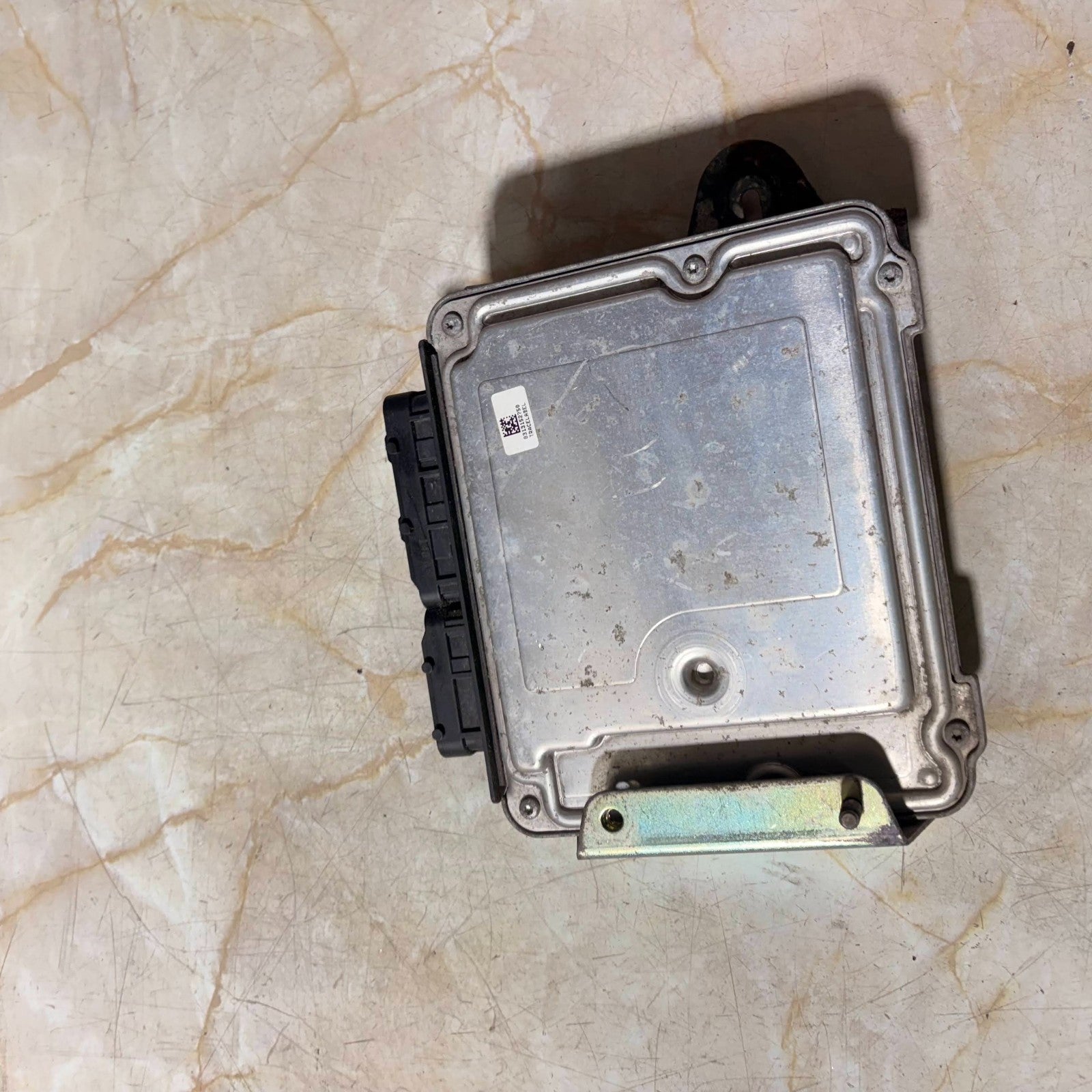 TOYOTA YARIS MK2 2005-2014 ENGINE CONTROL UNIT ECU D-4D 89661-0D450 0281012322