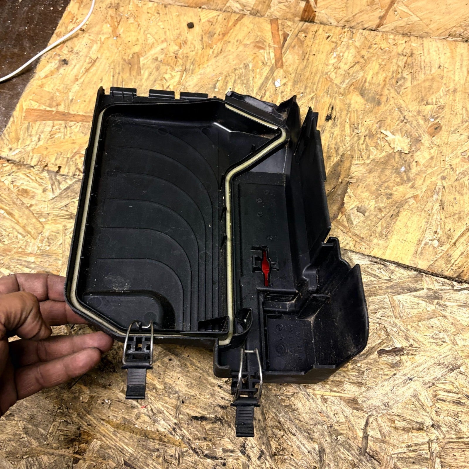 Mercedes Fuse Box Cover A & B Class W176 W246 2011-2018 A2465410905