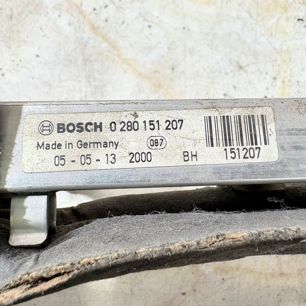 VAUXHALL CORSA D FUEL RAIL & INJECTORS 0280151207 BOSCH