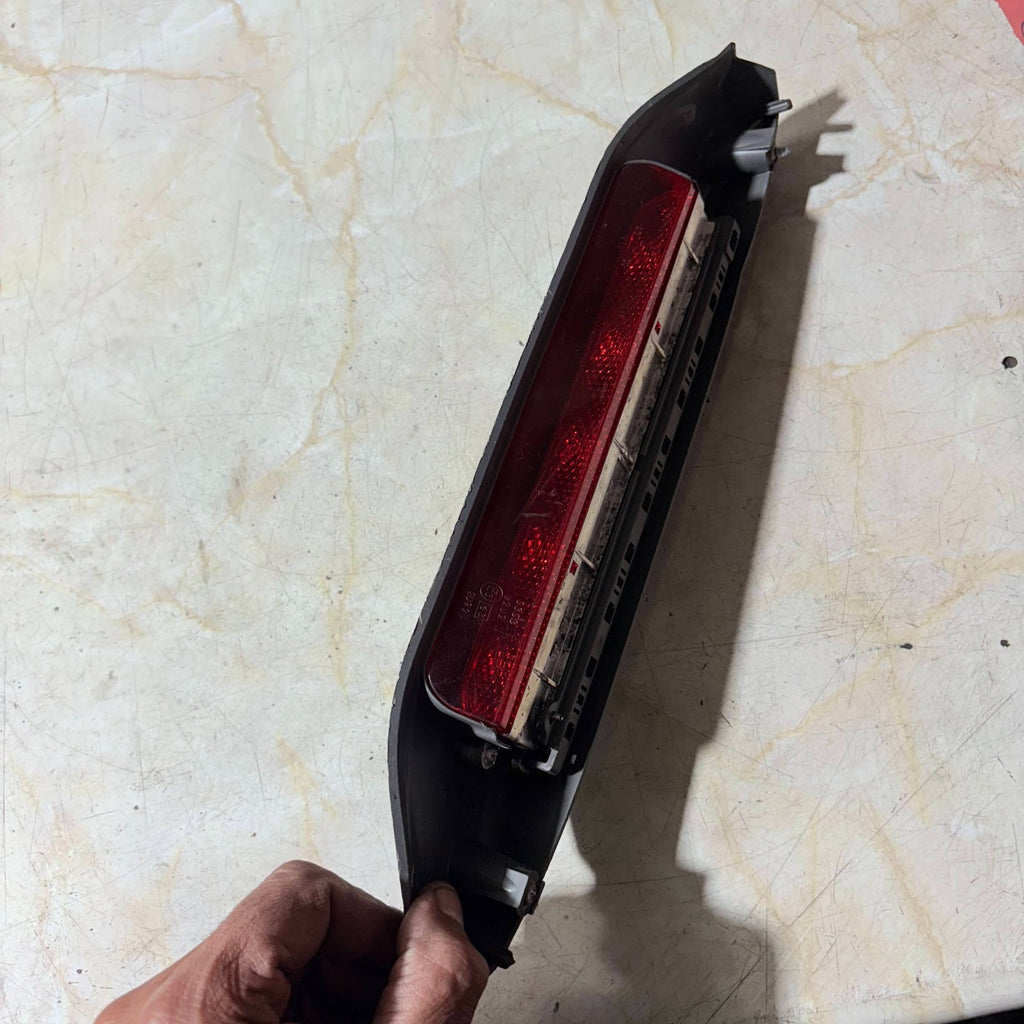 FIAT PANDA THIRD BRAKE LIGHT LAMP ASSEMBLY 2003 - 2011