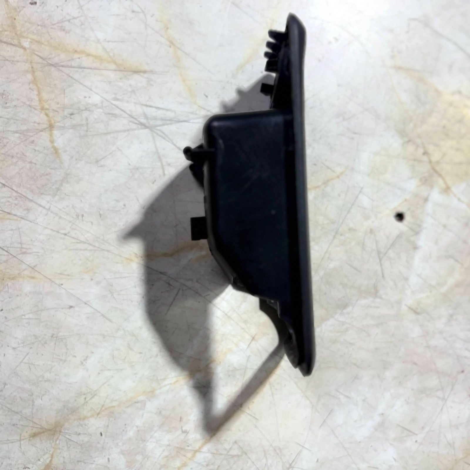 Ford Focus MK2 04-11 Front Right Driver Side Door Handle Switch Trim 3M51-226A36