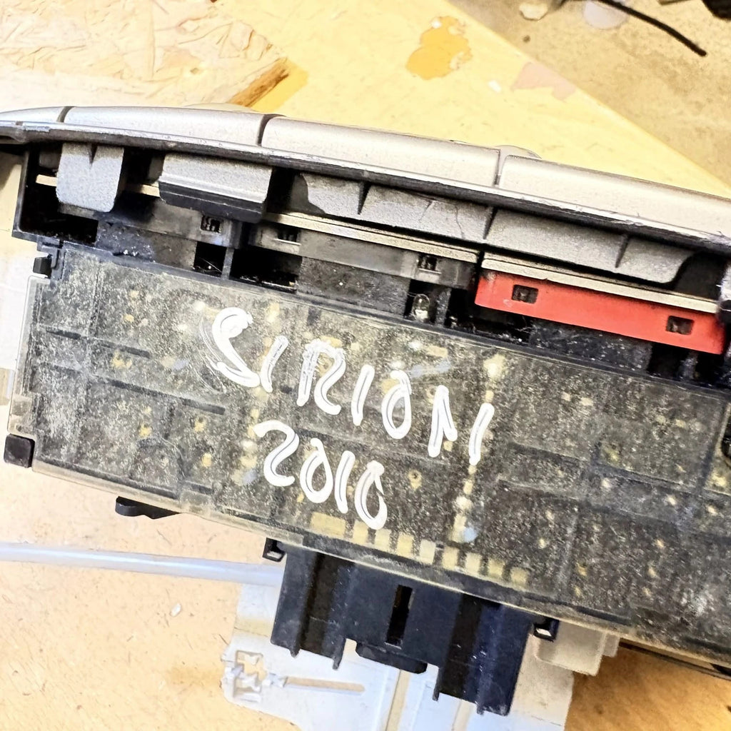 DAIHATSU SIRION MK2 2010 HEATER/AC CONTROLLER 30497 Climate