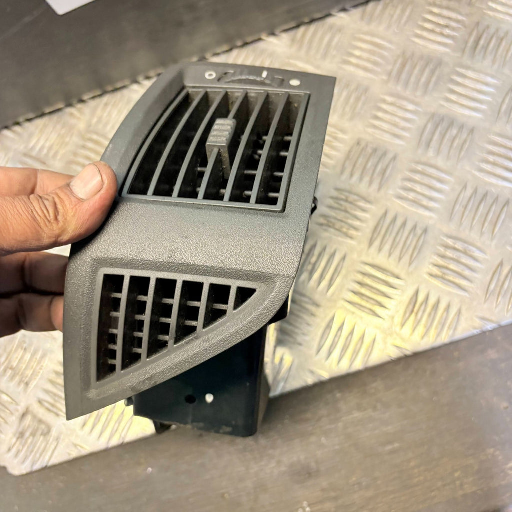 Citroen Relay Boxer Ducato X250 2006-2014 Dash Air Vent Front Left LS385800