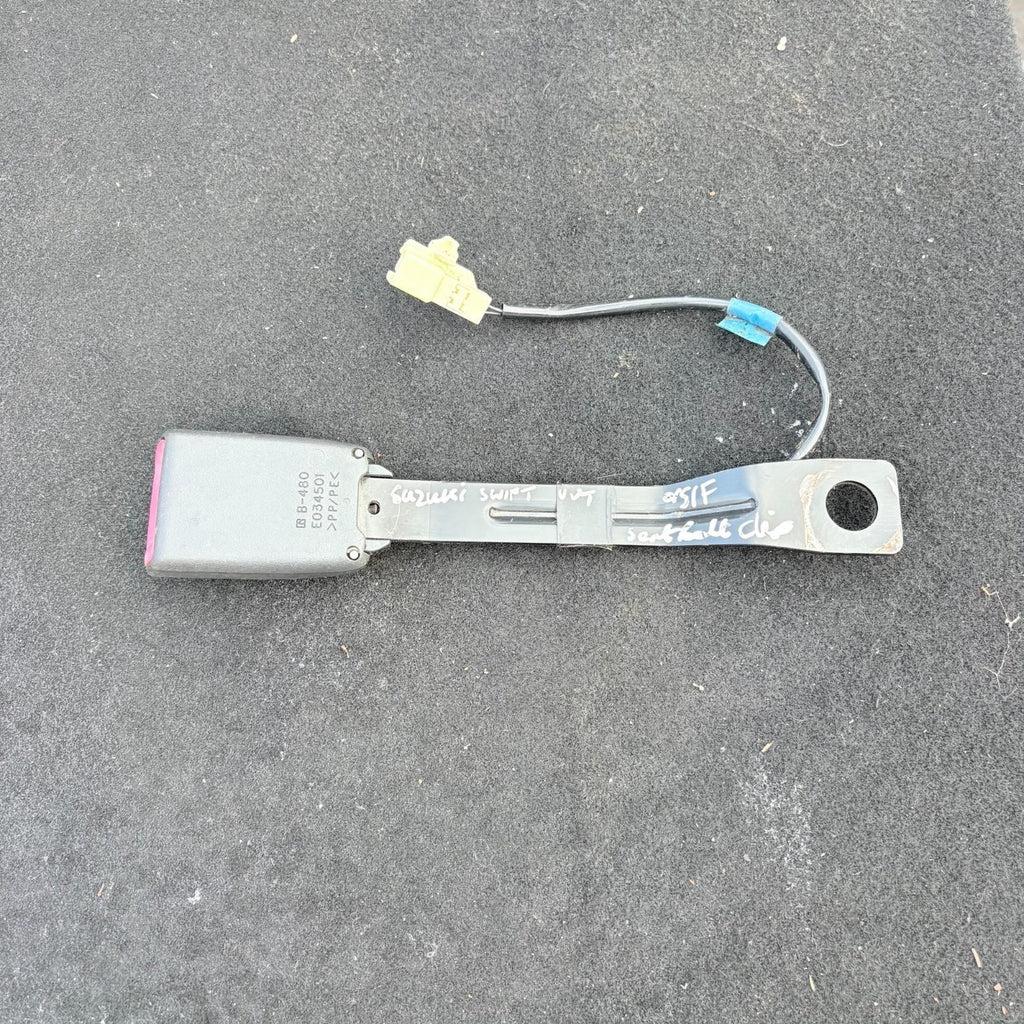 SUZUKI SWIFT VVT OFFSIDE DRIVER FRONT RIGHT SEAT BELT STALK BUCKLE E034501
