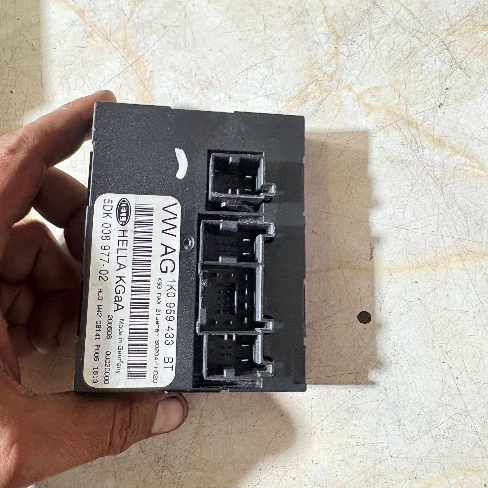 2005-11 SEAT LEON CONVENIENCE COMFORT BODY CONTROL MODULE 1K0959433BT