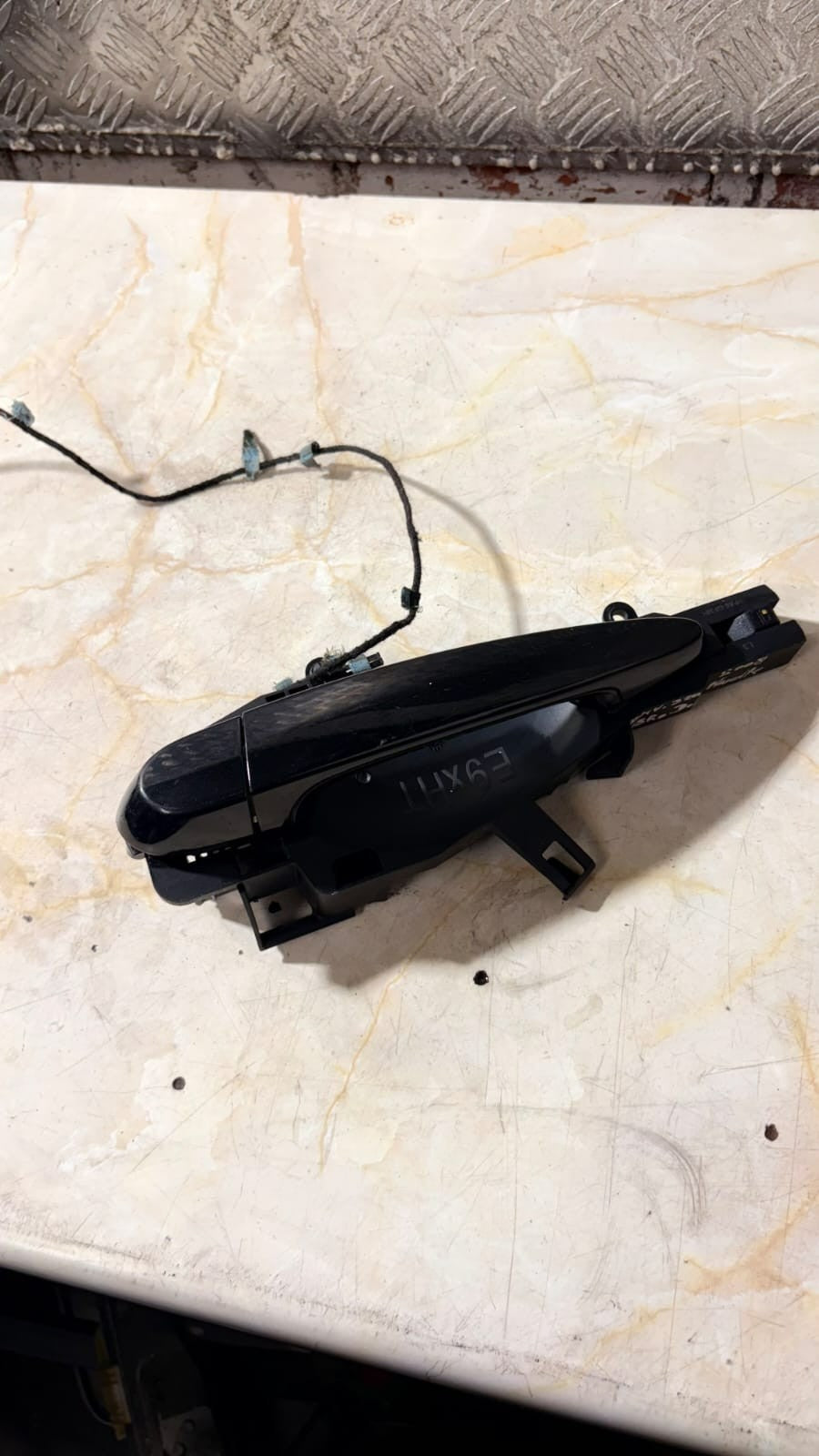 BMW 3 SERIES E90 E91 E92 REAR RIGHT DOOR LOCK HANDLE LED 54061710 2008