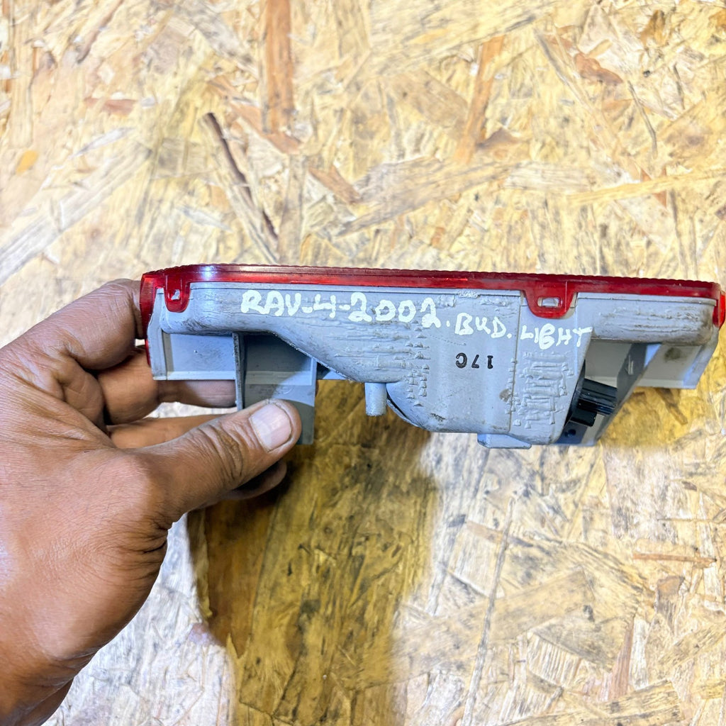 2001-2005 Toyota Rav4 3rd brake light Lamp