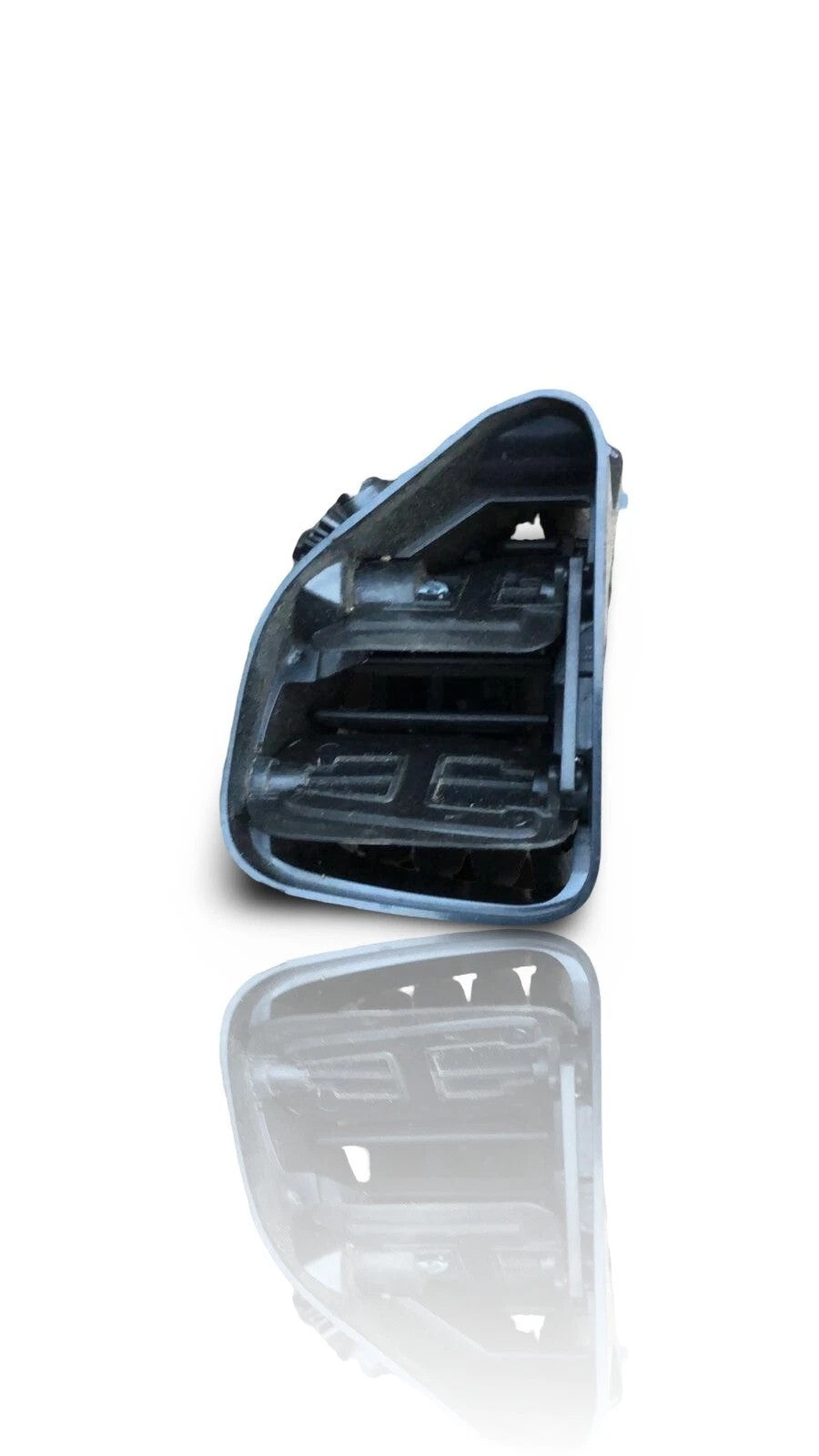 846-0002 Lancia Ypsilon 2011-2024 5 Door Dashboard Air Vent Left Centre