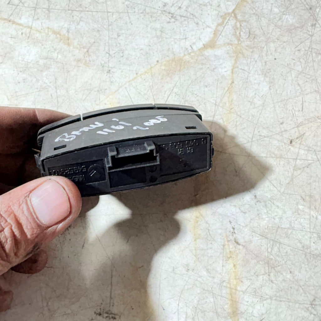 BMW 1 Series E87 130i Hazard Warning Light Switch Dashboard 549529100 05-07