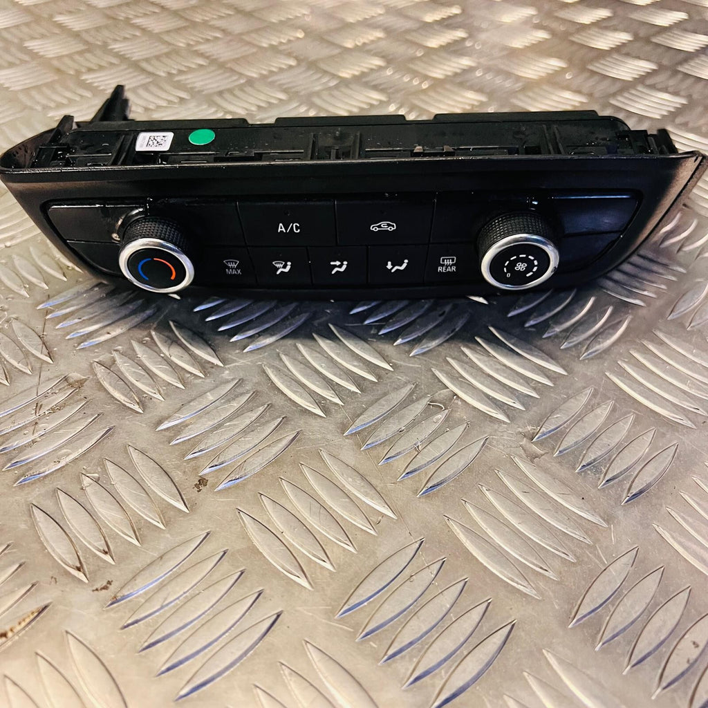 Vauxhall Crossland X Climate Control Unit 98226305 20/11/24 D3E3