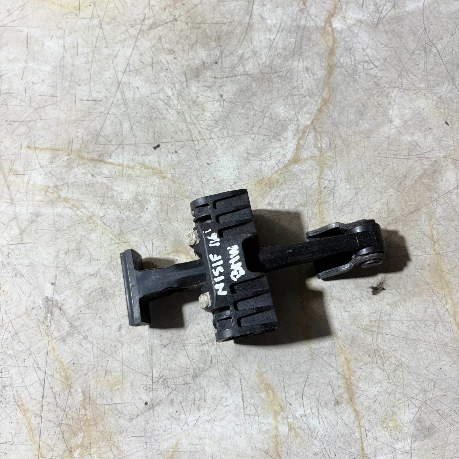 BMW 1 Series E87 04-11 Front Left Door Check Strap Brake Stopper 116i 118i 120i