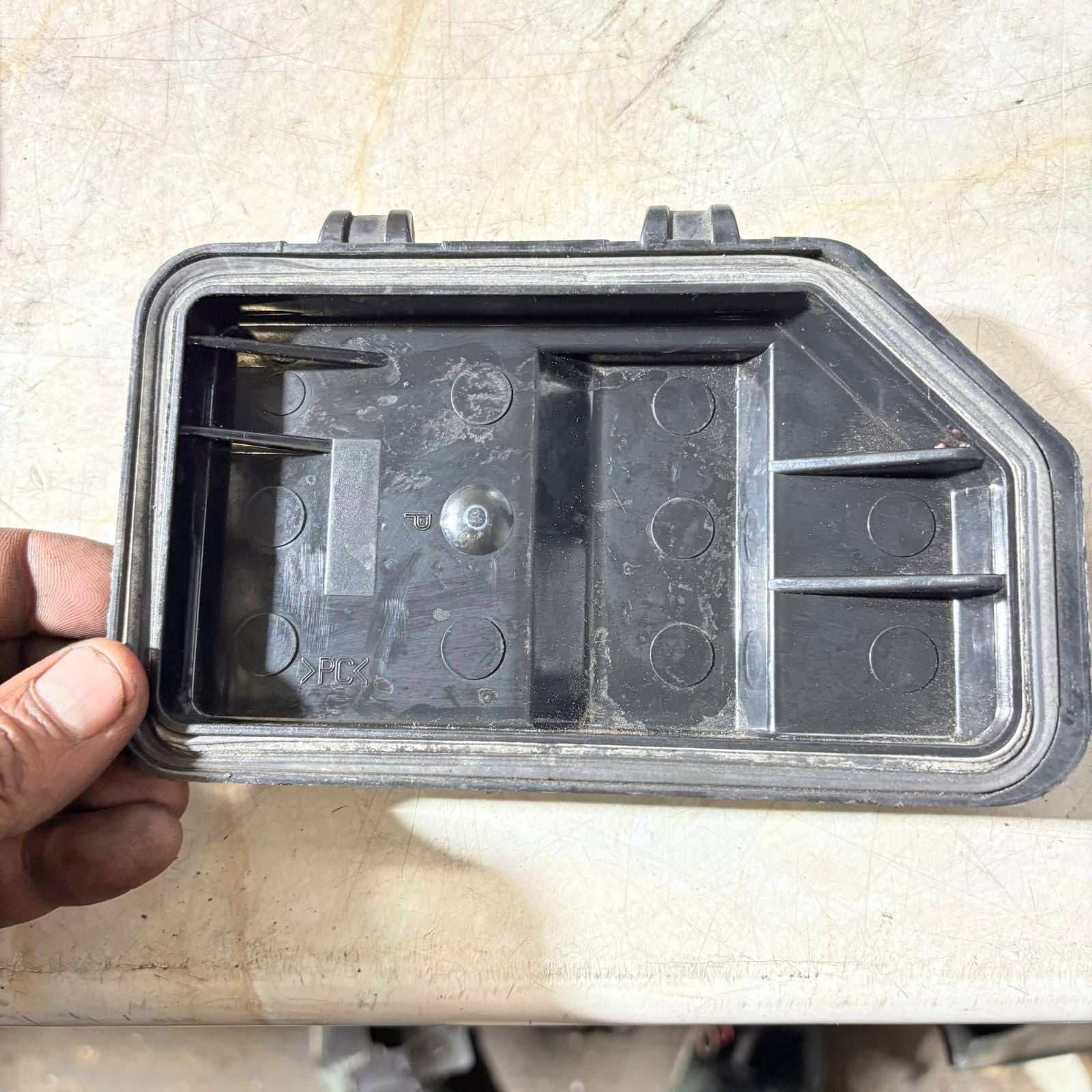 Ford Focus Mk1 Nearside Headlight Bulb dust cover 126149713824