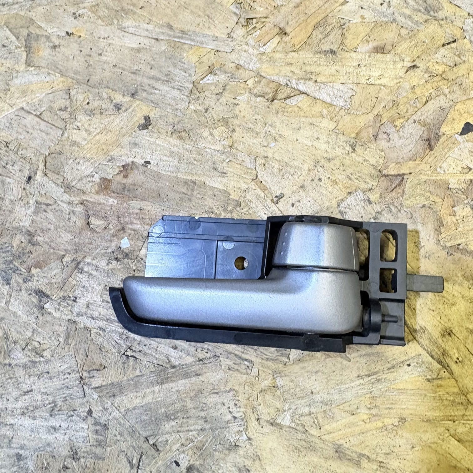 SUZUKI SWIFT 2005 INTERIOR DOOR HANDLE 3 DOOR OSR