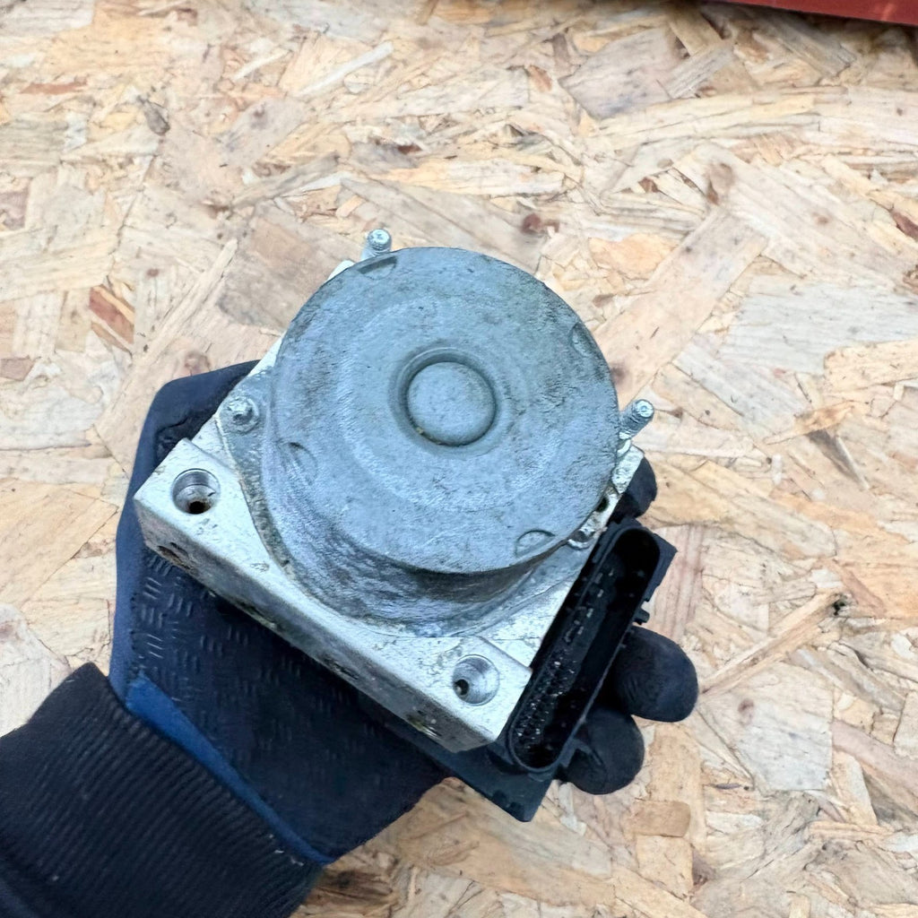 TOYOTA AYGO MK1 ABS PUMP CONTROL 0265237579 2005-2014