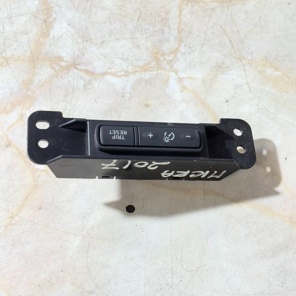 Nissan Micra K14 Mk5 Dashboard Dimmer & Trip Reset Switch 252735FB0A 2016-2022