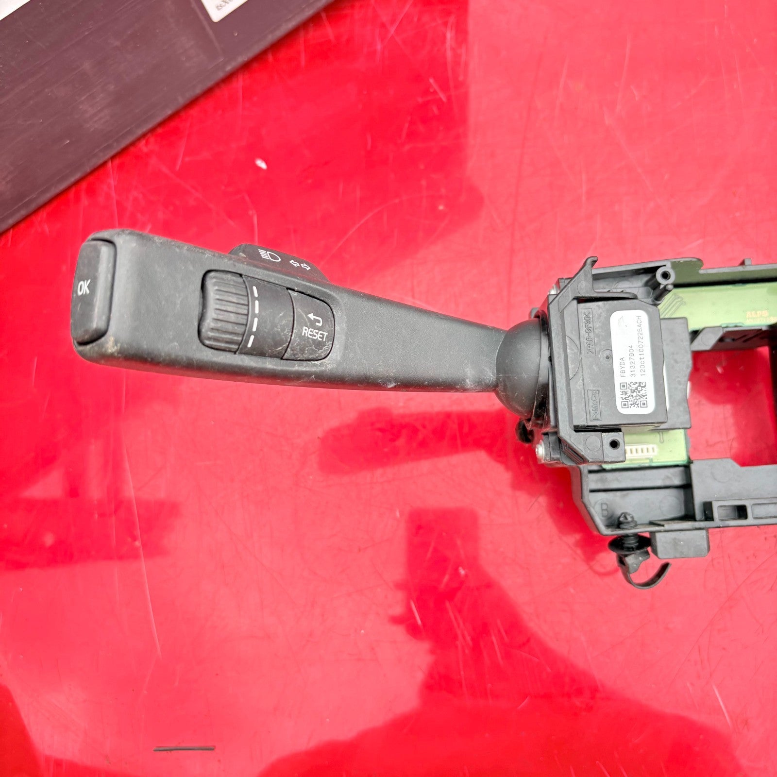 VOLVO V40 2013 WIPER STALK 31264168