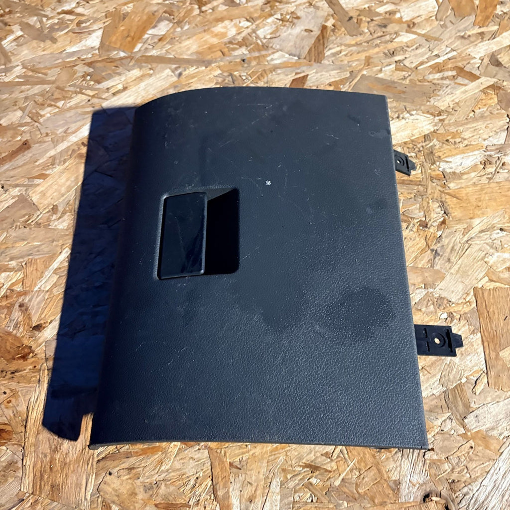 FORD FOCUS C-MAX 03-07 DASHBOARD GLOVE BOX STORAGE COMPARTMENT DOOR TRIM