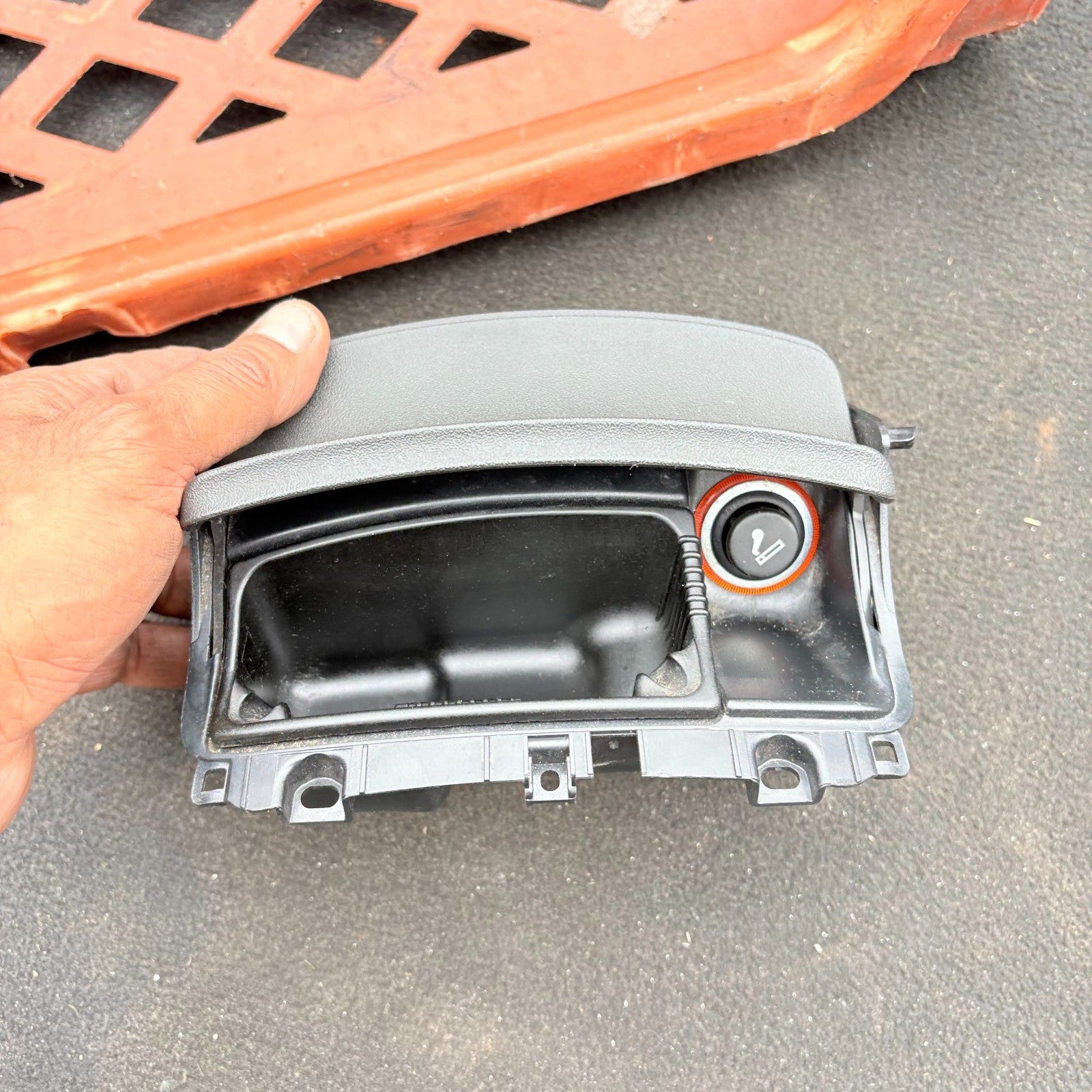 VW Lupo 1998-2005 Front Dash Ashtray Cigarette Lighter Coin Holder