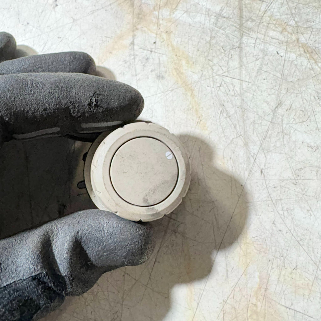 2002-2008 Renault Megane Sunroof Switch Button 2211325