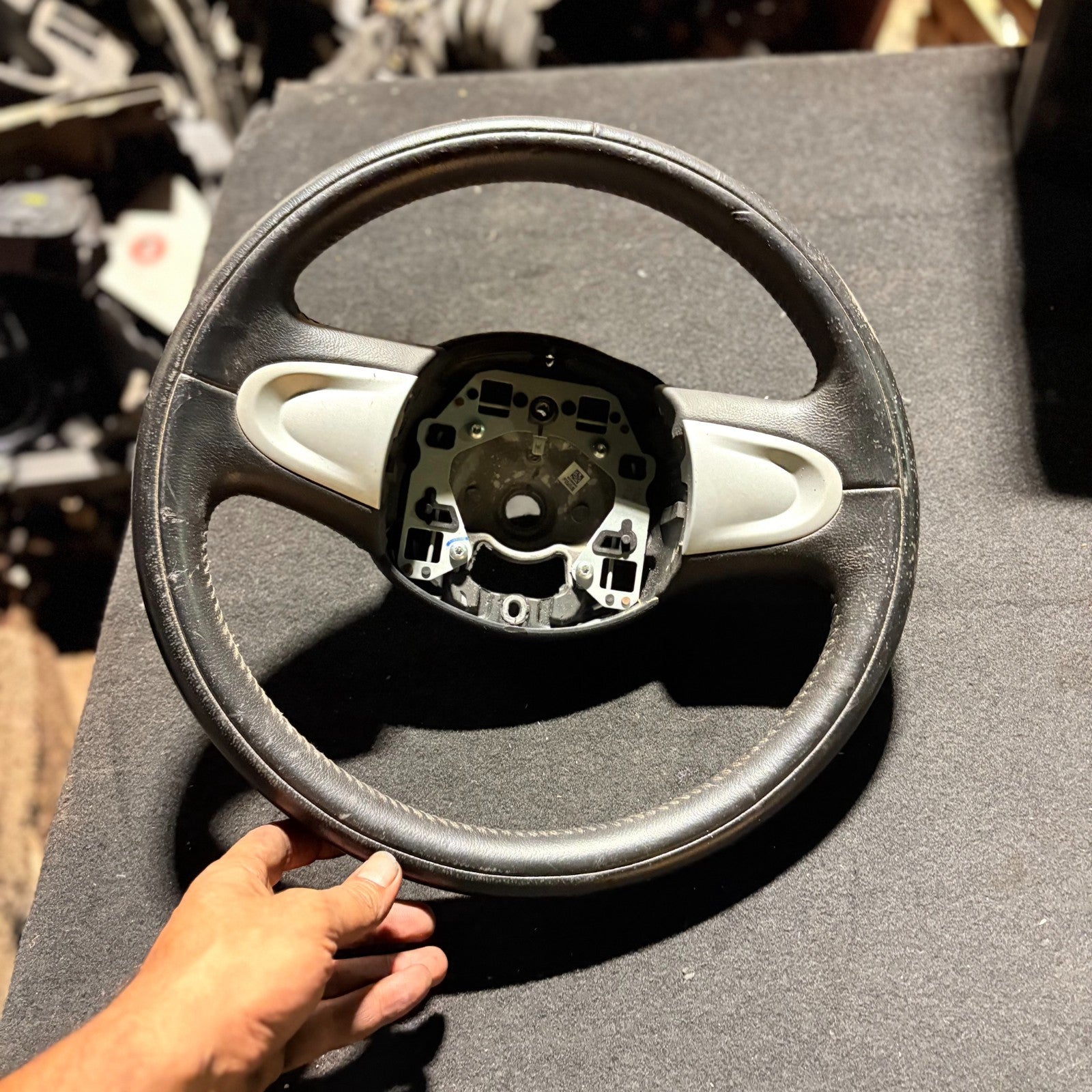 MINI HATCHBACK 3 Door 2008 STEERING WHEEL 609696200