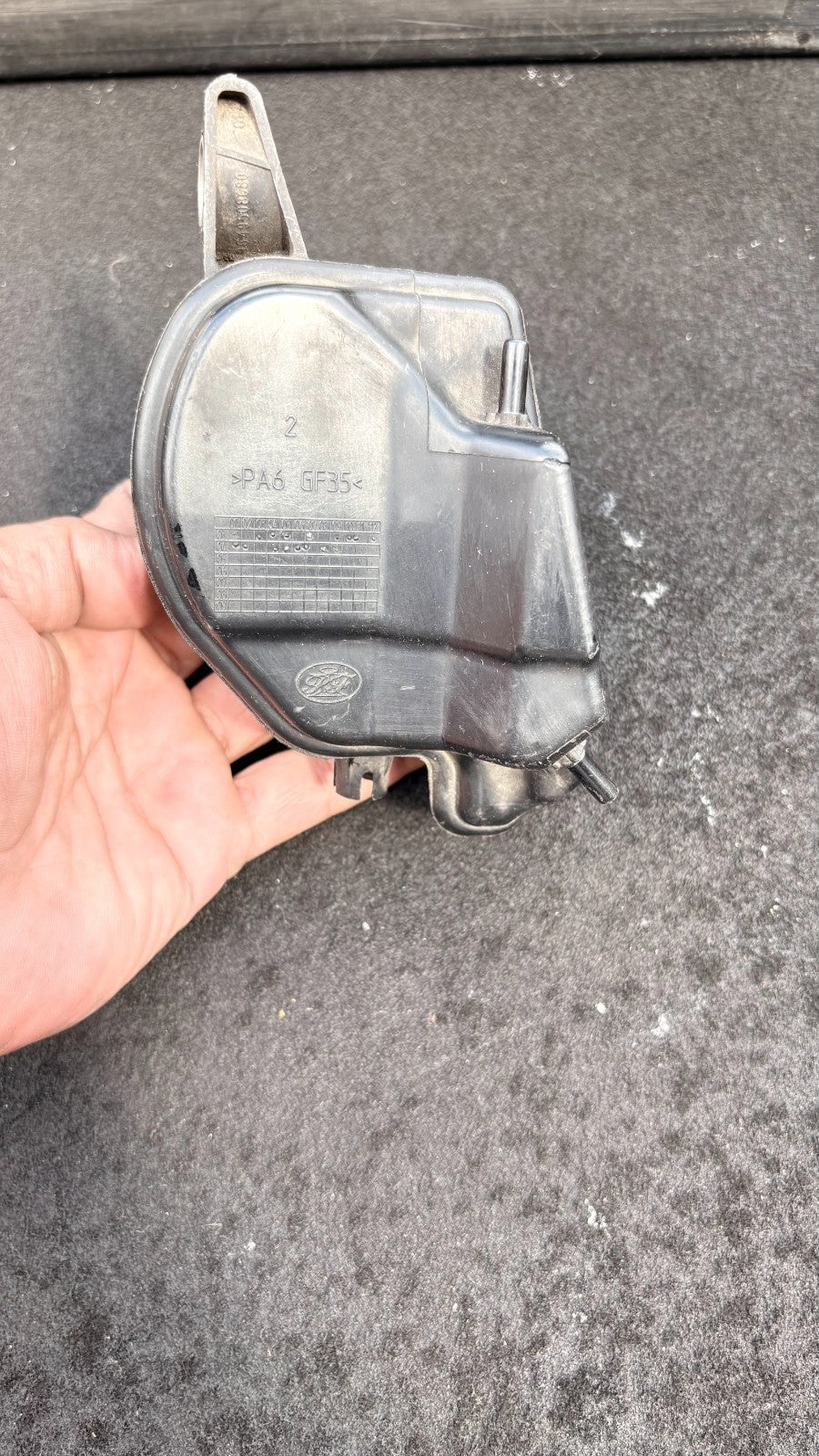 Mazda 3 BK 1.6 MZ-CD Diesel Vacuum Reservoir Tank Canister 2004-2009 109HP