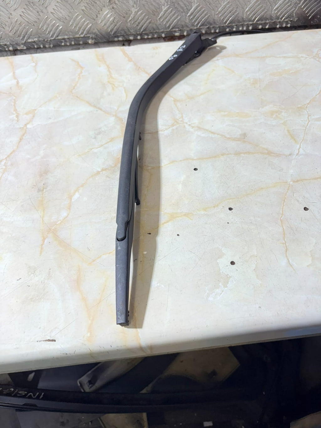 BMW X5 E53 2000-2006 Front RH Windscreen Wiper Arm & Blade 61617075612 7075612