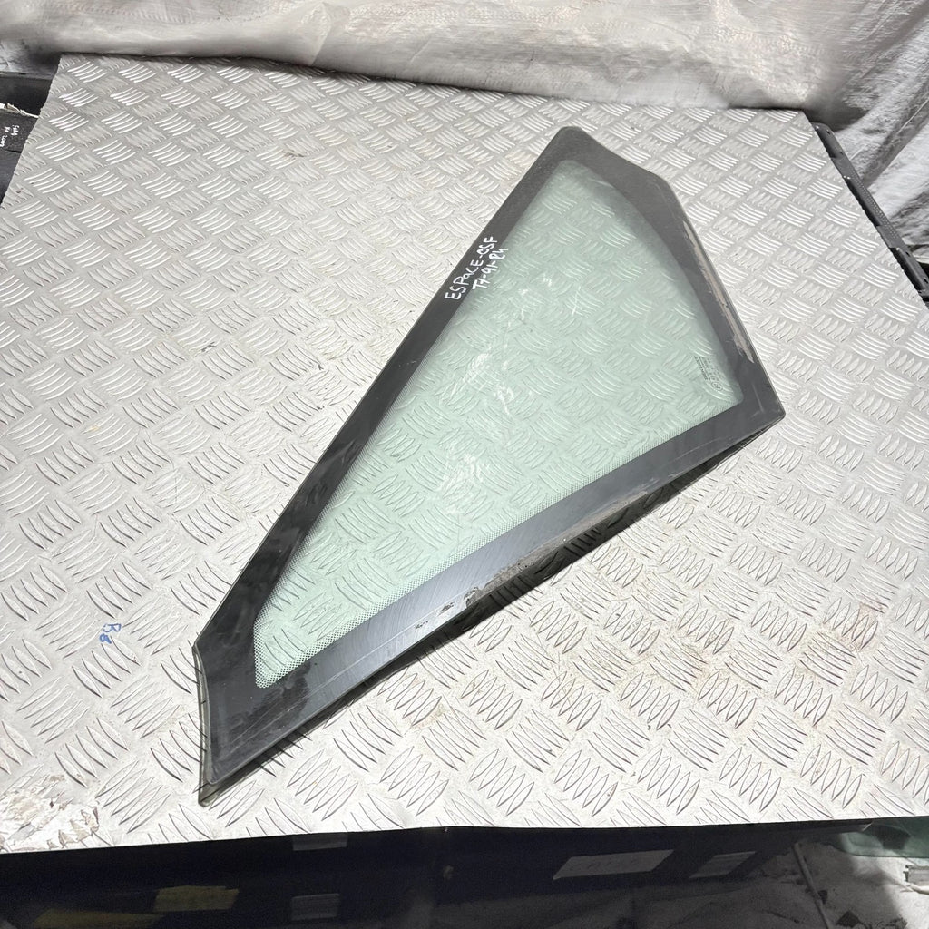 Renault Espace Mk4 02-06 RH right front Quarter Window Windscreen side glass
