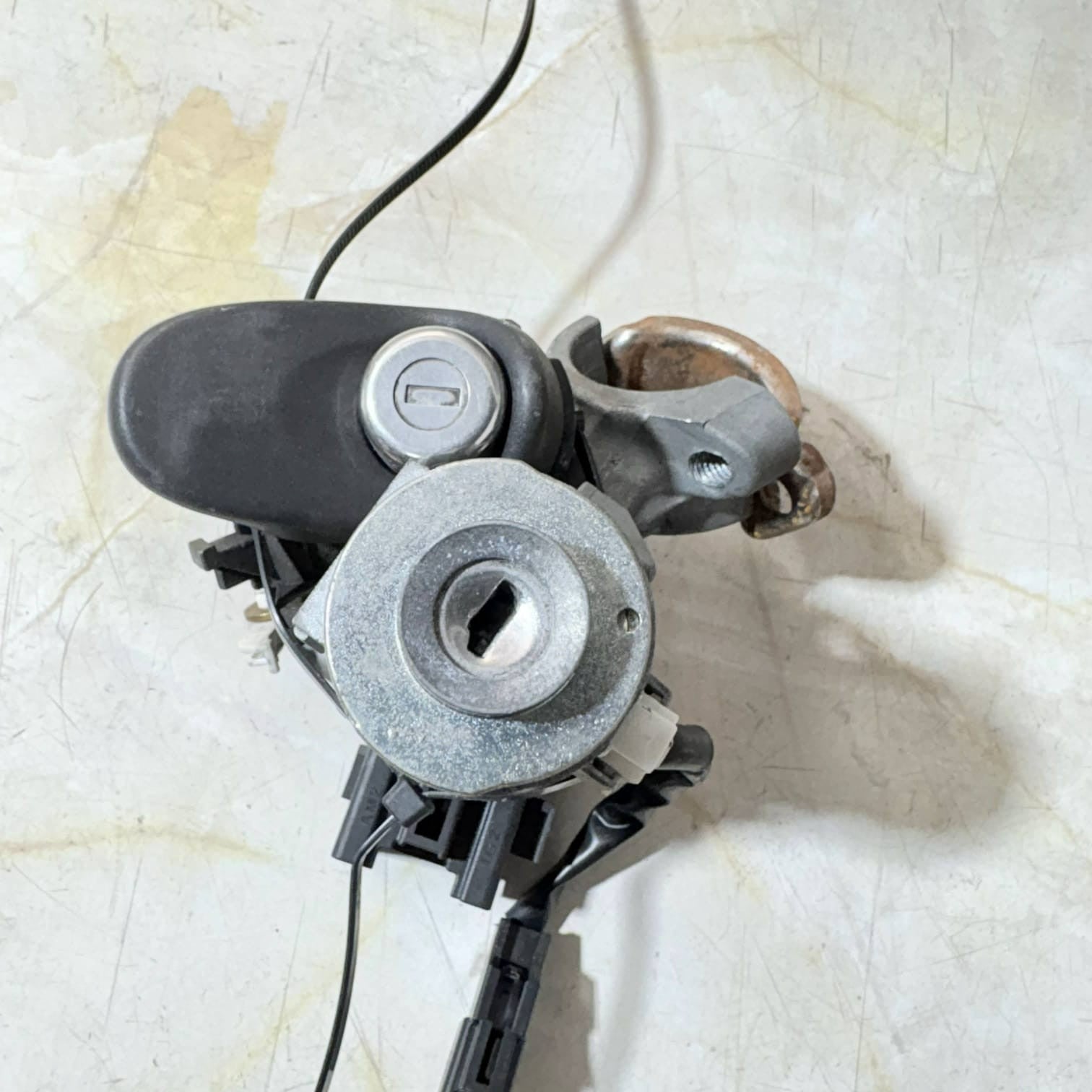 MIRAGE V Ignition Lock Barrel +Key U-SHIN LTD HONDA
