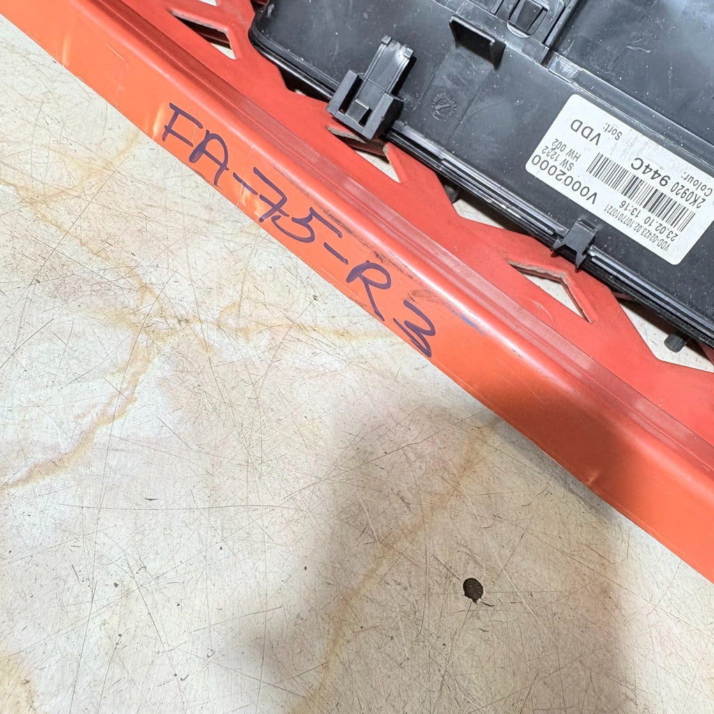 Mitsubishi Outlander 2007-2010 Body Control Module BCH 8631A417