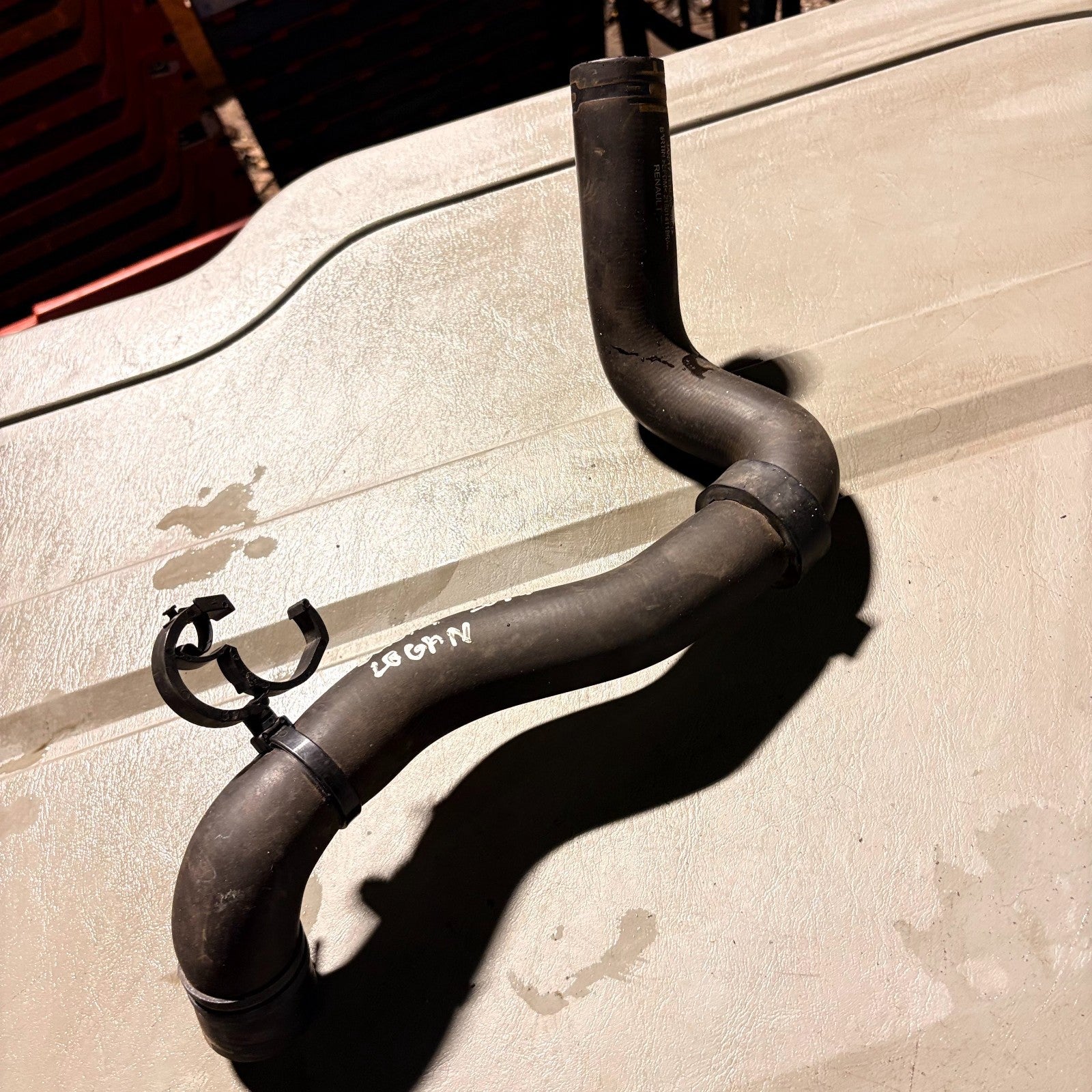 Dacia Logan II 1.5 dCi 2012-2020 Upper Radiator Coolant Hose 215014119R