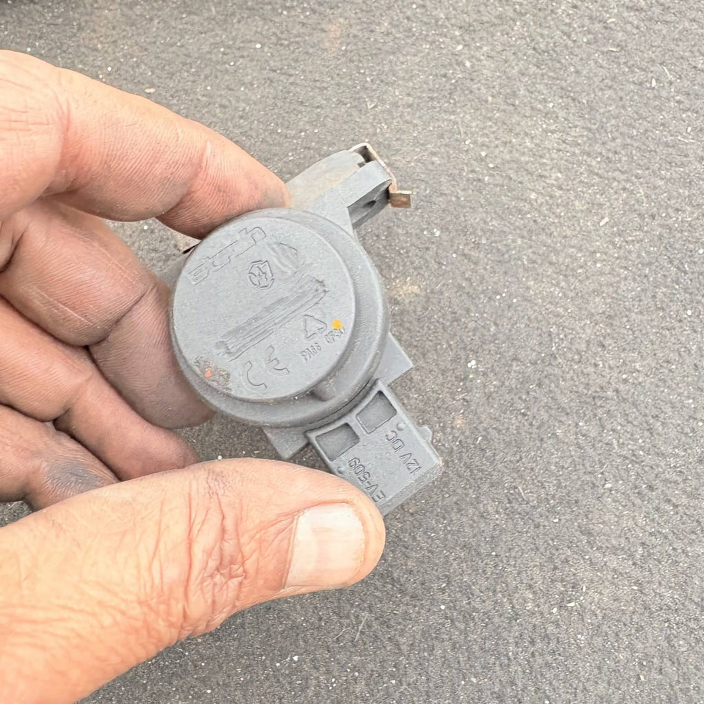 VAUXHALL VIVARO RENAULT TRAFIC 1.9 2.0 2.5 DCI TURBO BOOST SOLENOID VALVE