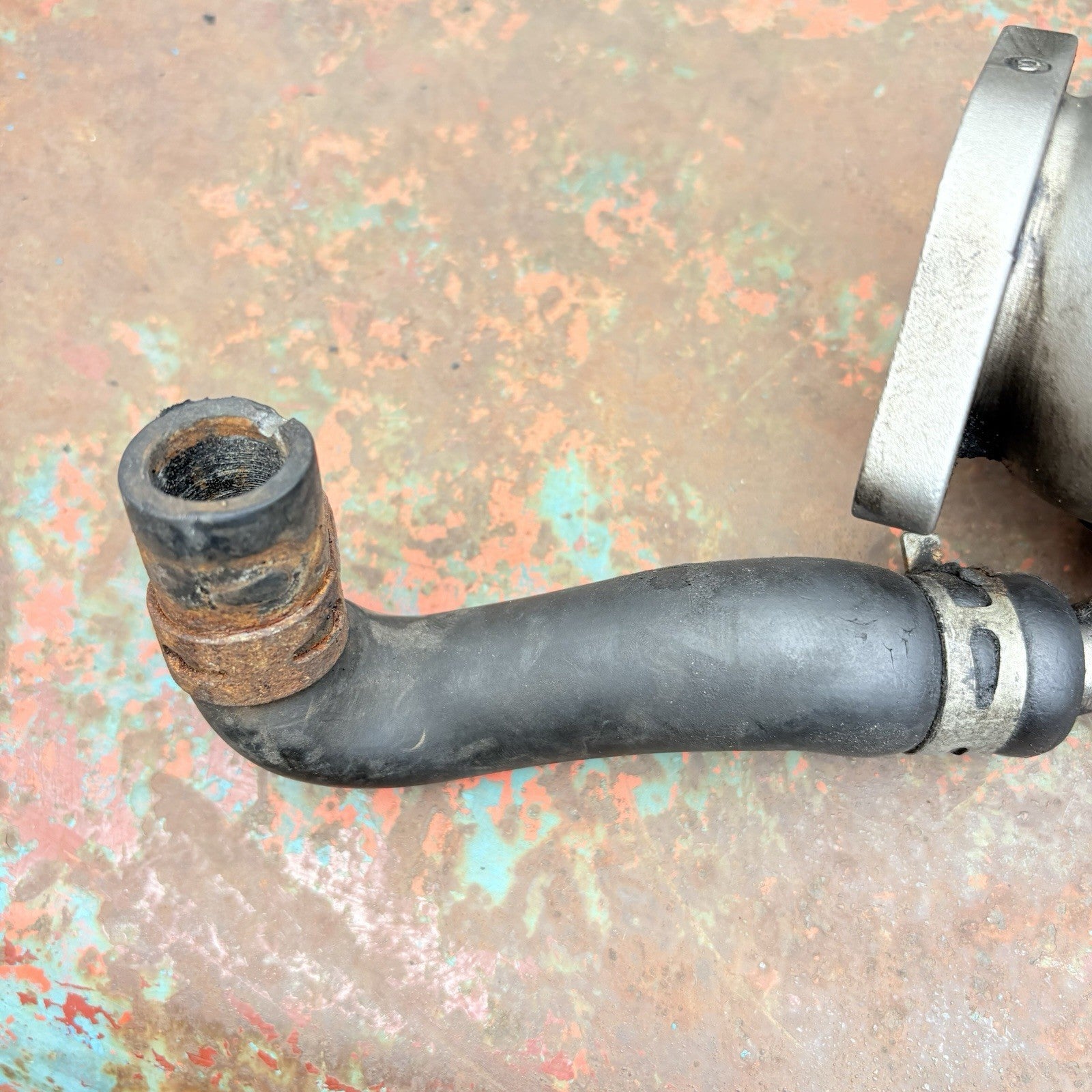 EGR Valve Cooler 8200968414 Renault Trafic Vivaro Primastar 2.0 dCi M9R 06-14